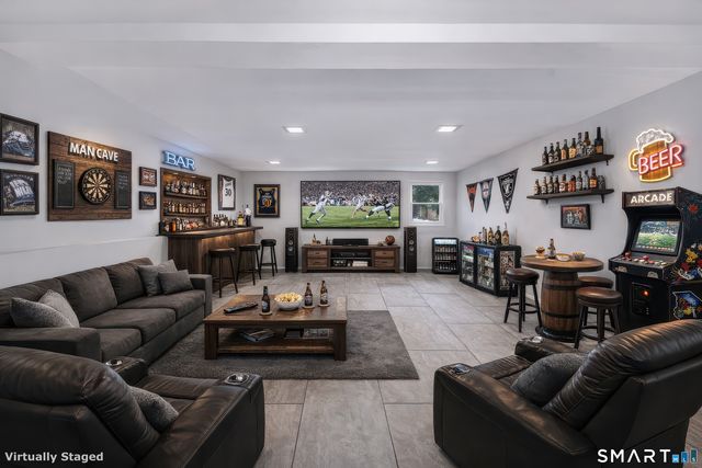 21 Donna Drive, New Fairfield, CT 06812