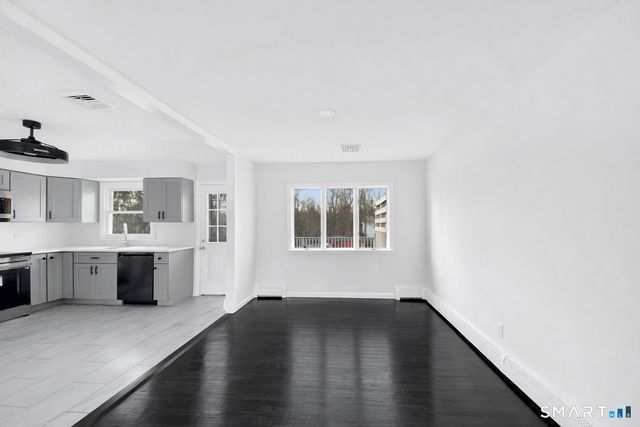 21 Donna Drive, New Fairfield, CT 06812