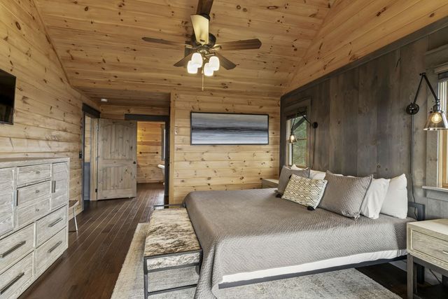 967 River Bend Lane, Blue Ridge, GA 30513