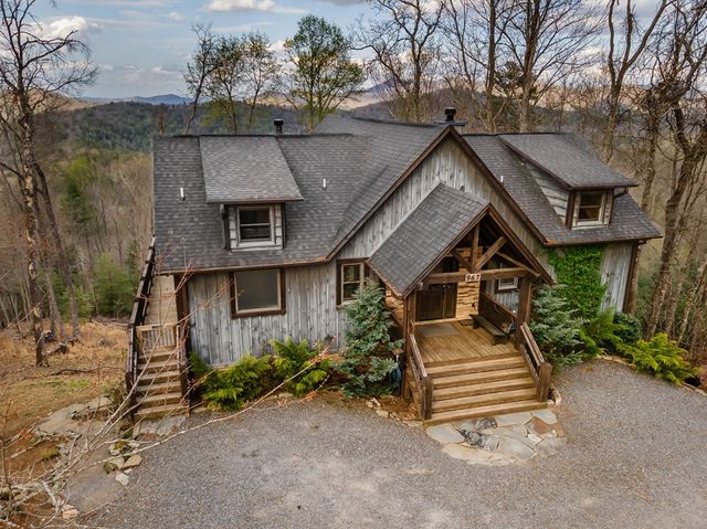 967 River Bend Lane, Blue Ridge, GA 30513