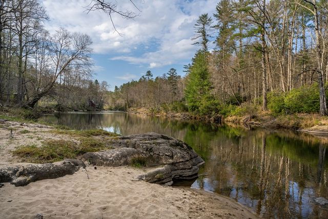 967 River Bend Lane, Blue Ridge, GA 30513