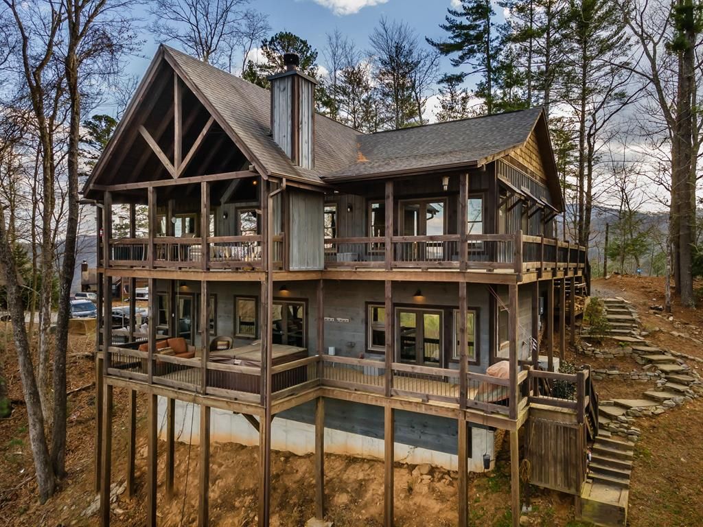 967 River Bend Lane, Blue Ridge, GA 30513