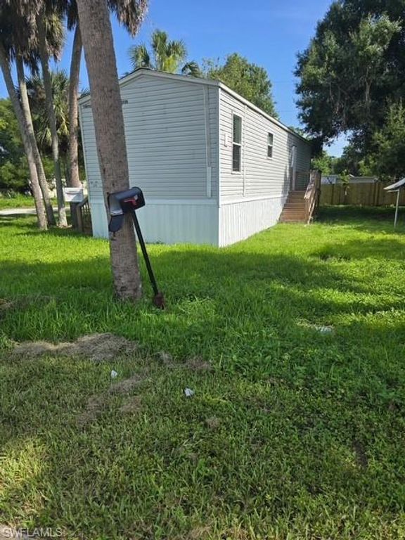 370 San Bernardino ST, NORTH FORT MYERS, FL 33903 — exterior