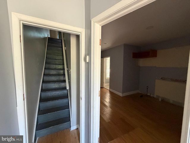 2213 N 11TH ST, Philadelphia, PA 19133