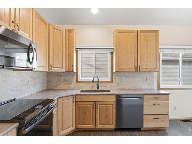 3461 Fieldstone Dr, Fort Collins, CO 80525