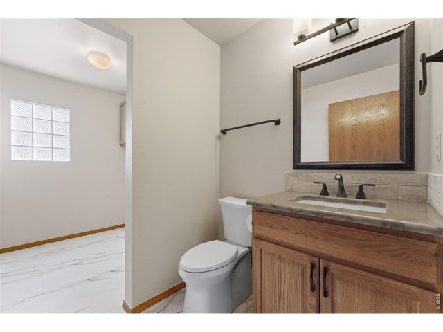 3461 Fieldstone Dr, Fort Collins, CO 80525