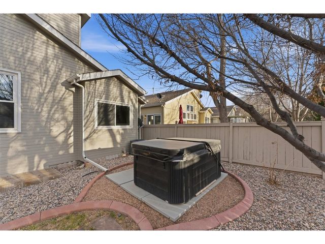 3461 Fieldstone Dr, Fort Collins, CO 80525