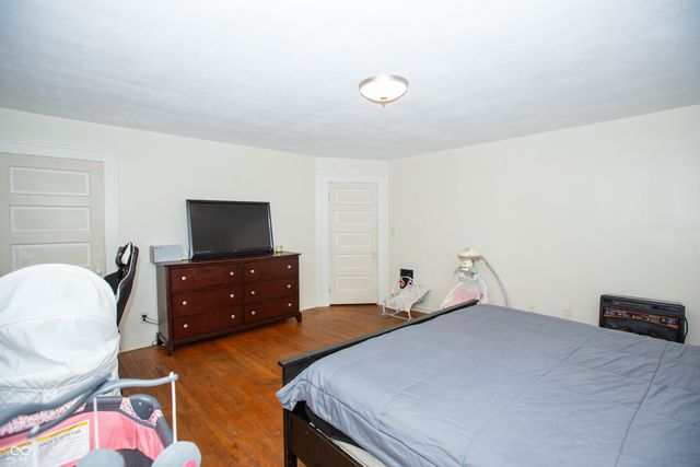 405 S Mulberry Street, Fairland, IN 46126