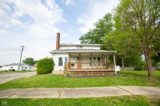 405 S Mulberry Street, Fairland, IN 46126