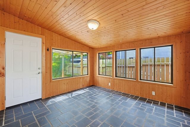 350 Central Street, Framingham, MA 01701