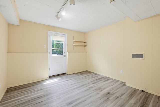 350 Central Street, Framingham, MA 01701