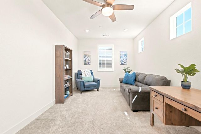 2201 Brighton Drive, Hollister, CA 95023