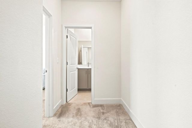 2201 Brighton Drive, Hollister, CA 95023