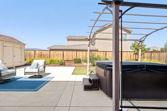 2201 Brighton Drive, Hollister, CA 95023