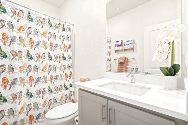 2201 Brighton Drive, Hollister, CA 95023