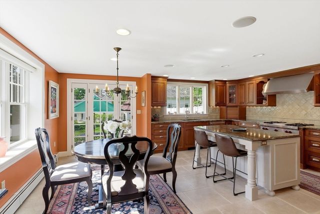 6 Church St, Grafton, MA 01519