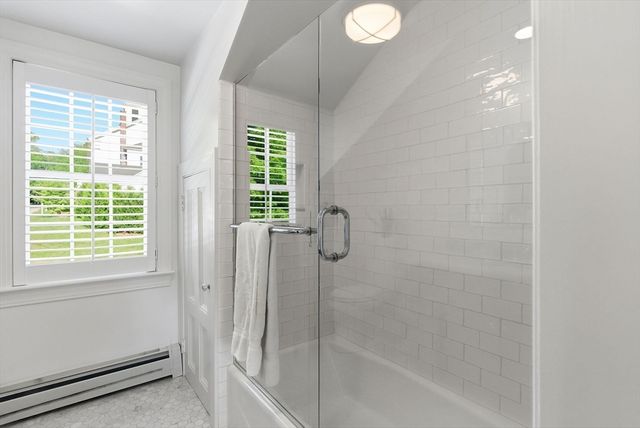 6 Church St, Grafton, MA 01519