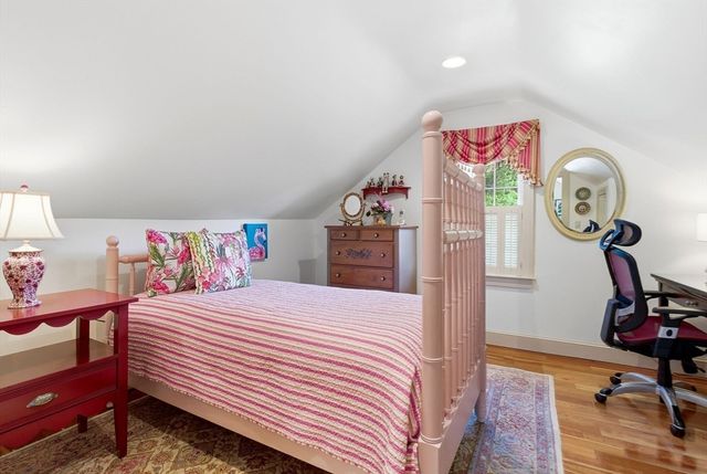 6 Church St, Grafton, MA 01519