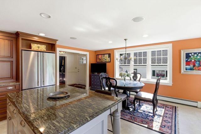 6 Church St, Grafton, MA 01519