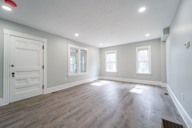 45 Goldthwaite Rd, Worcester, MA 01605