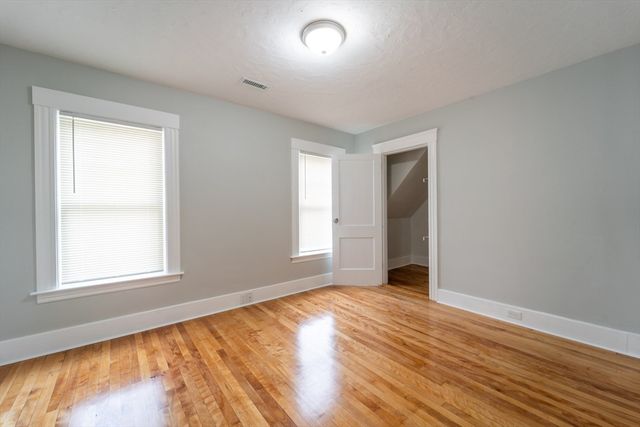 45 Goldthwaite Rd, Worcester, MA 01605