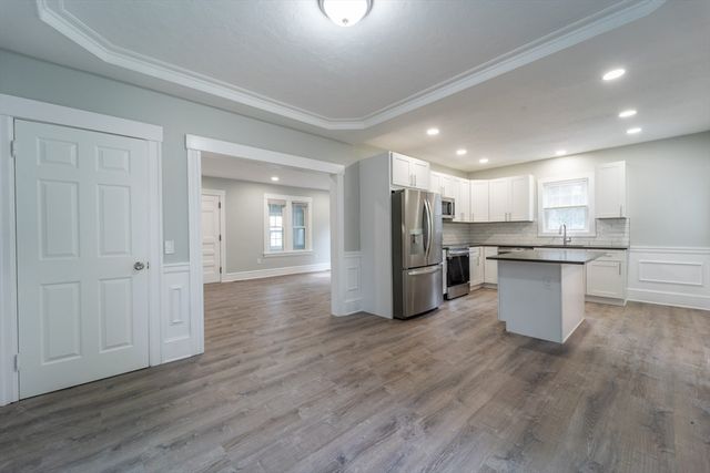 45 Goldthwaite Rd, Worcester, MA 01605