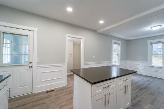 45 Goldthwaite Rd, Worcester, MA 01605