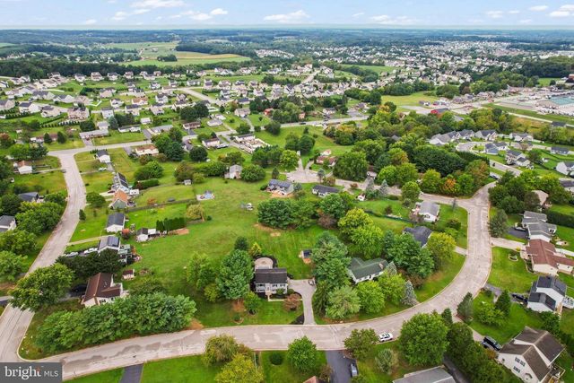 139 FOX RUN RD, Hanover, PA 17331