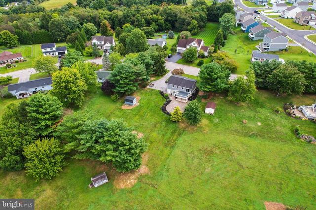 139 FOX RUN RD, Hanover, PA 17331