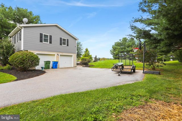 139 FOX RUN RD, Hanover, PA 17331