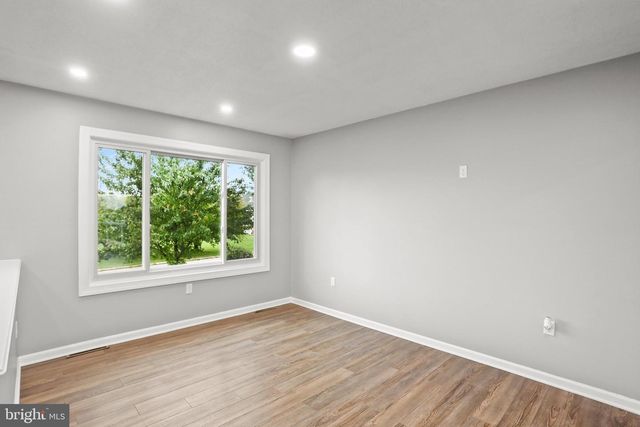 139 FOX RUN RD, Hanover, PA 17331