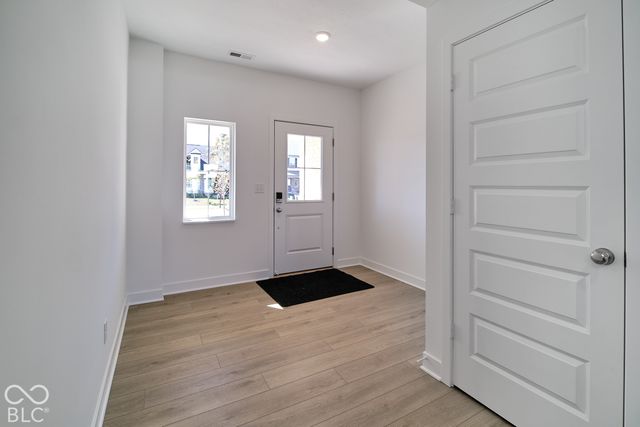 5714 Cloister Lane, Mccordsville, IN 46055