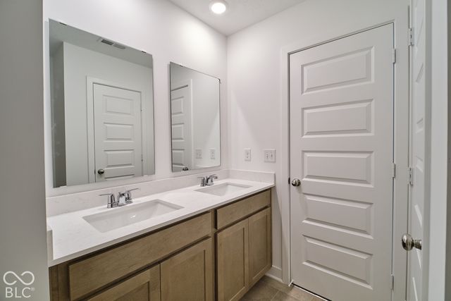 5714 Cloister Lane, Mccordsville, IN 46055