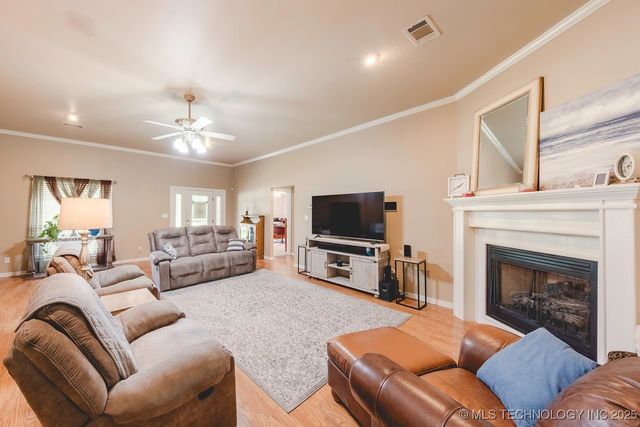 463696 E 1044 Loop, Sallisaw, OK 74955