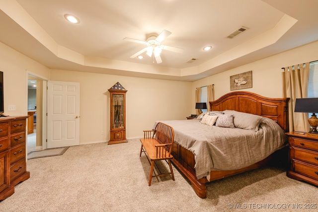 463696 E 1044 Loop, Sallisaw, OK 74955