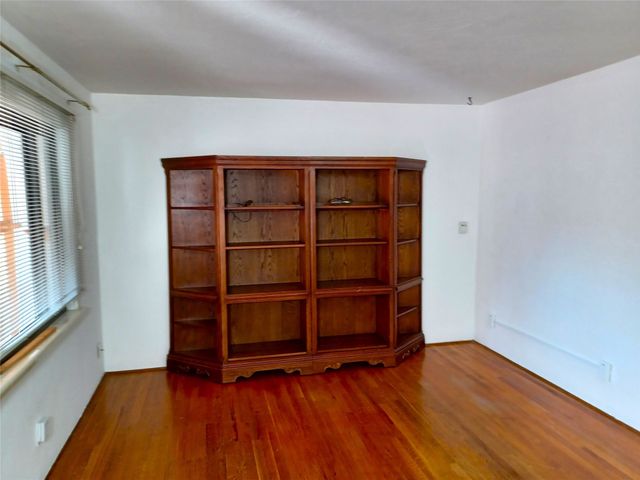 1833 Kiva Road, Santa Fe, NM 87505