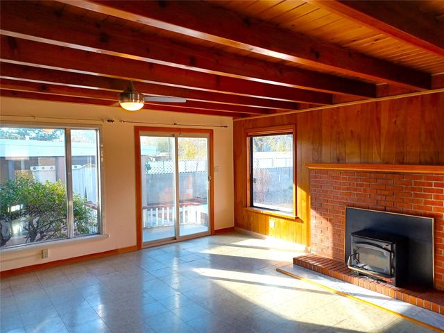 1833 Kiva Road, Santa Fe, NM 87505