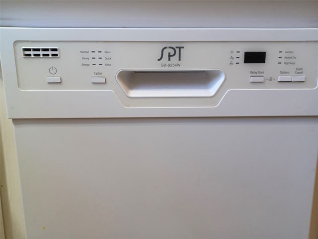 1833 Kiva Road, Santa Fe, NM 87505