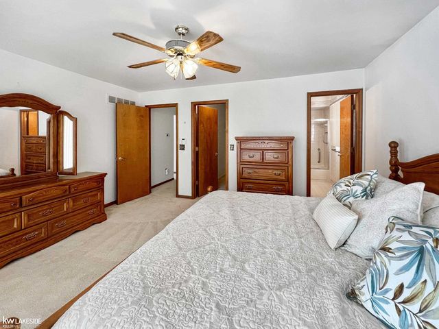 41794 Alden Drive, Clinton Township, MI 48038