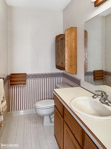 41794 Alden Drive, Clinton Township, MI 48038