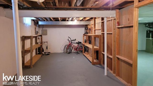 41794 Alden Drive, Clinton Township, MI 48038