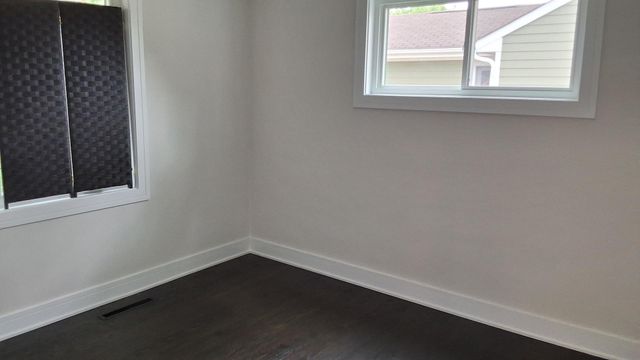 212 N Louis Street, Mount Prospect, IL 60056