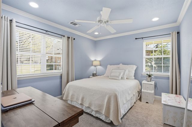 5014 Mohawk Court, De Cordova, TX 76049