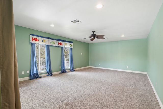 5014 Mohawk Court, De Cordova, TX 76049