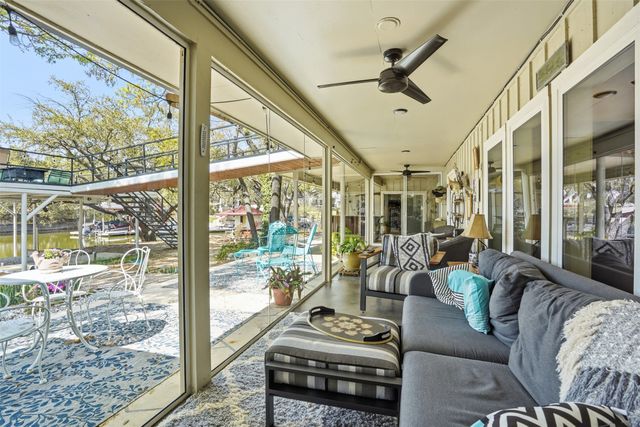 5014 Mohawk Court, De Cordova, TX 76049