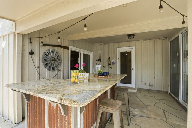 5014 Mohawk Court, De Cordova, TX 76049