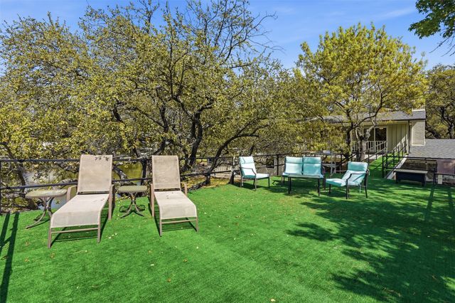 5014 Mohawk Court, De Cordova, TX 76049