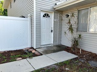 5582 GREEN SHADOWS PLACE 20-2, Orlando, FL 32811