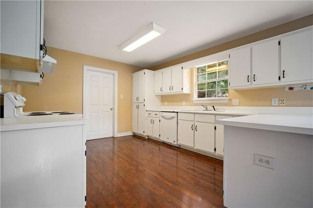 9996 Wedgefield Court, Mobile, AL 36608