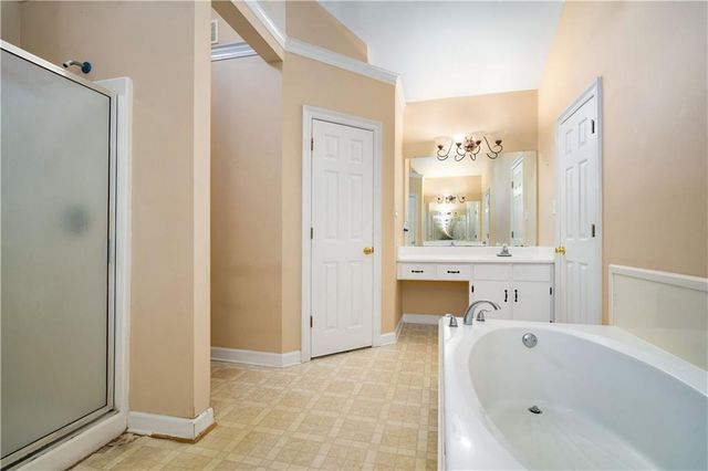 9996 Wedgefield Court, Mobile, AL 36608